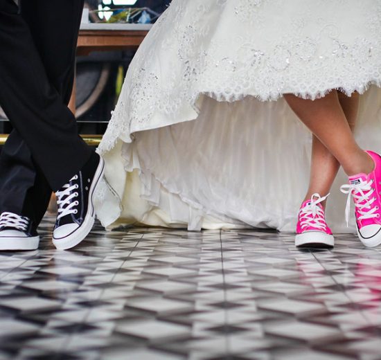 Unusual-wedding-customs---Tourist-Wedding---Copyright---Pixabay